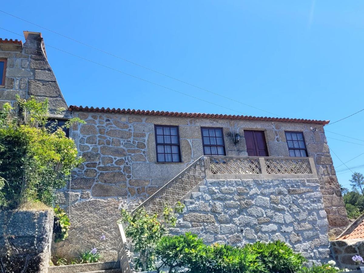 Pensjonat Casa Dos Strecht'S Castelo de Paiva Zewnętrze zdjęcie