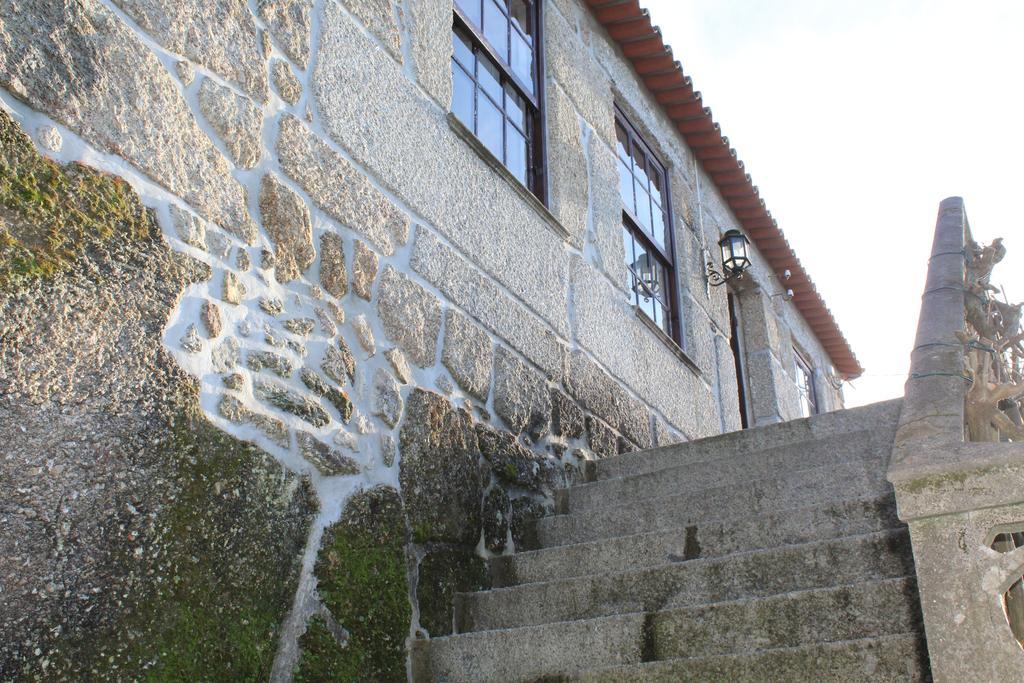 Pensjonat Casa Dos Strecht'S Castelo de Paiva Zewnętrze zdjęcie